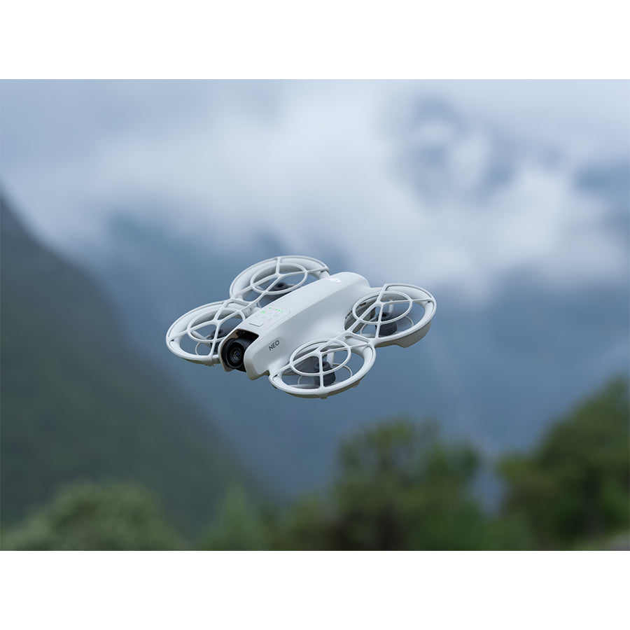 DJI Neo